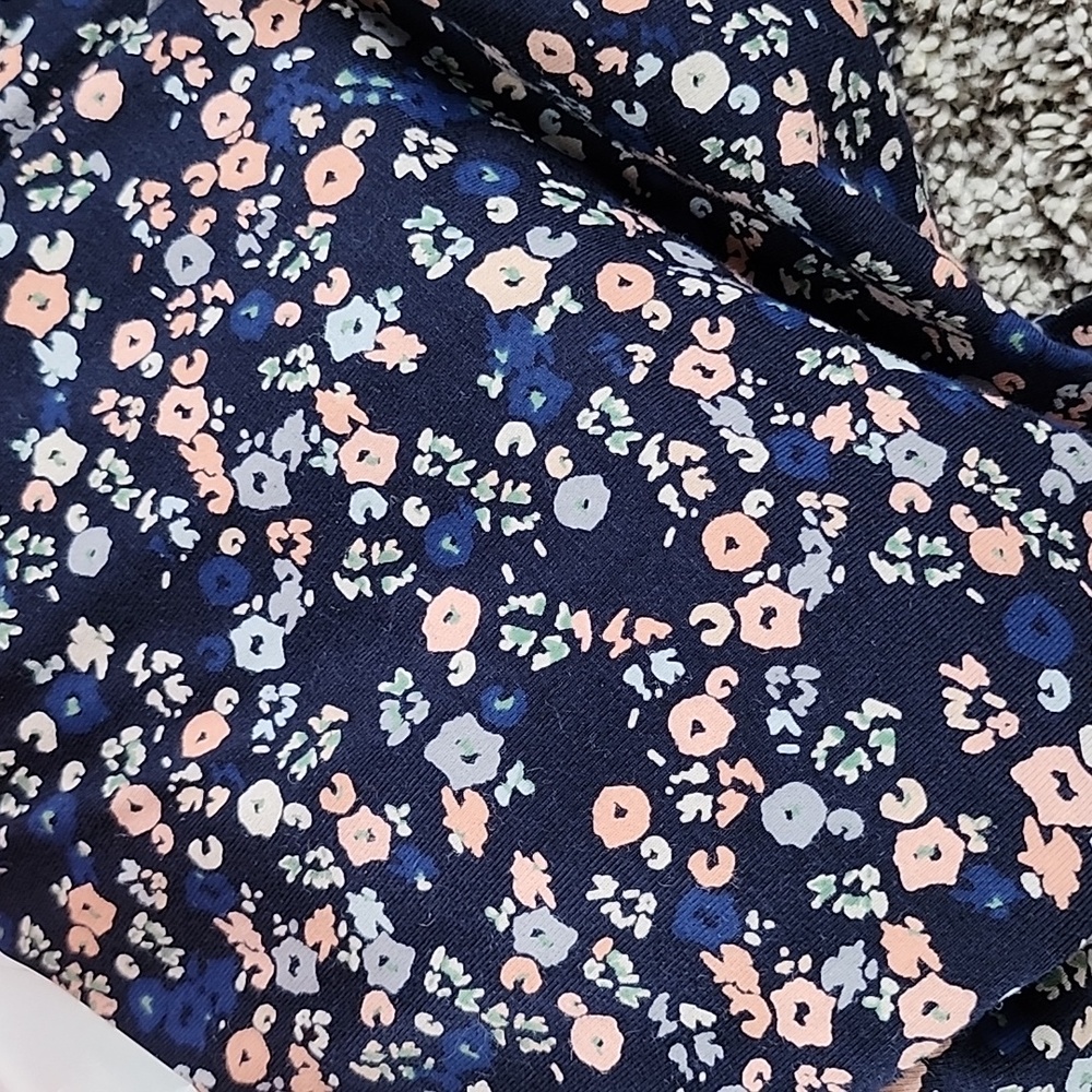 NWT maternity dress, navy floral, XS - Picture 3 of 3